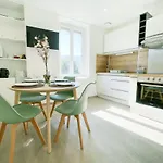 #ft Le Duplex Quiet & Renovated 公寓 *